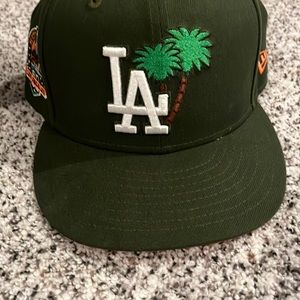 Brand new hat for sale